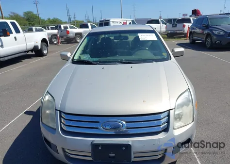2009 Ford Fusion Se z USA, uszkodzony, nr VIN 3FAHP07159R219228
